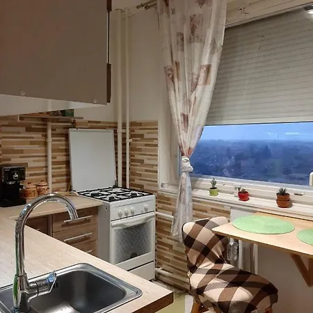 Sunnyrise アパート